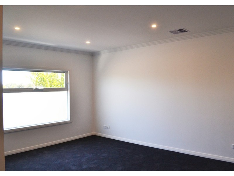 5A Hobart Road, Henley Beach South SA 5022