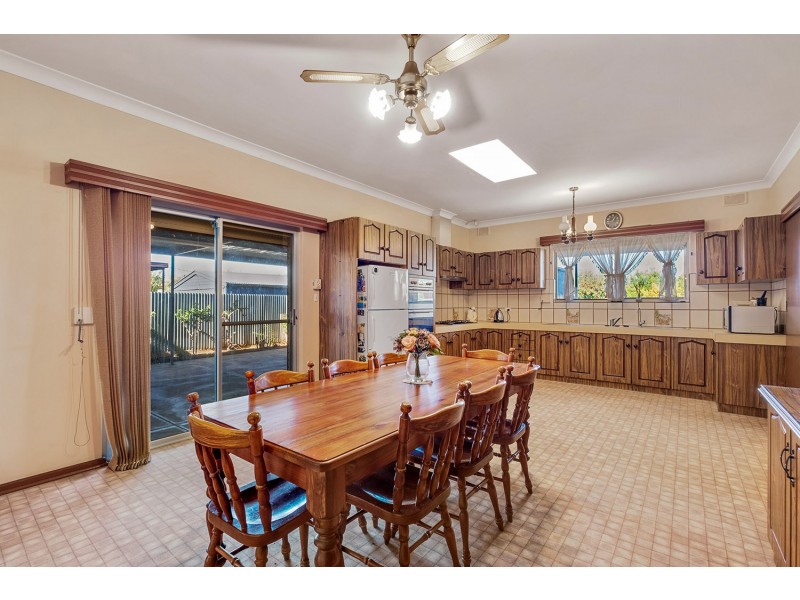 47 Raymond Avenue, Seaton SA 5023