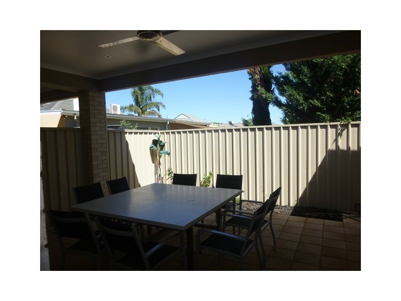 2/19 Clark Terrace, Seaton SA 5023
