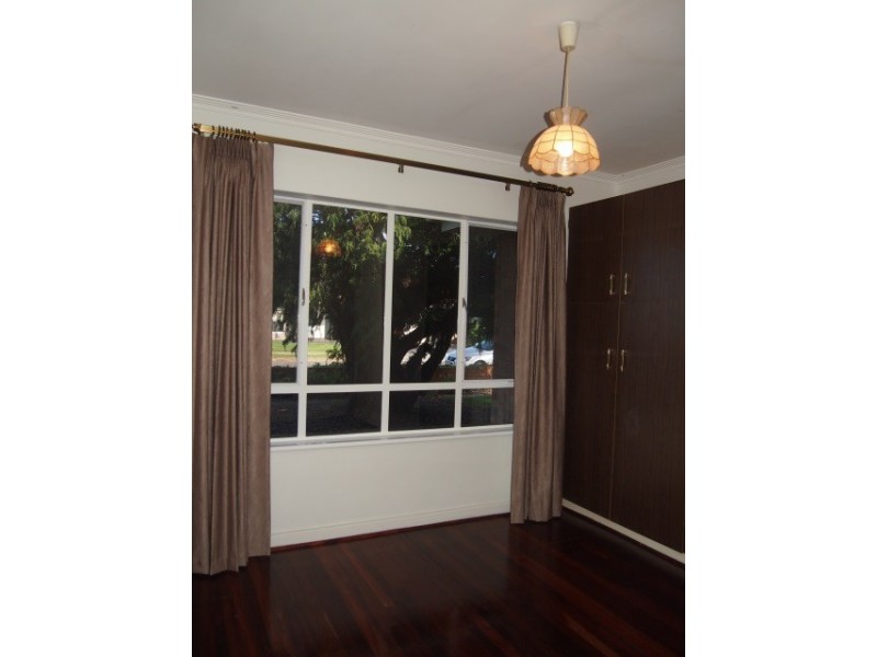 4 Lasscock Avenue, Findon SA 5023