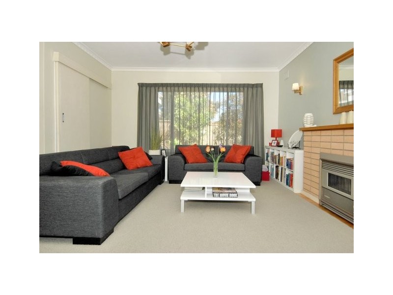 2/2 Gray Street, West Beach SA 5024