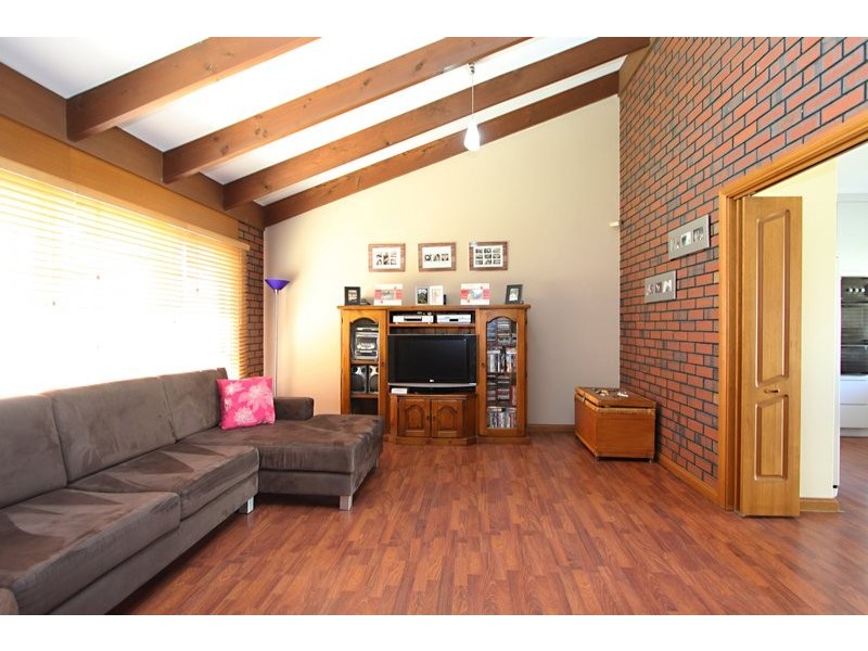 5 Elizabeth Street, Findon SA 5023