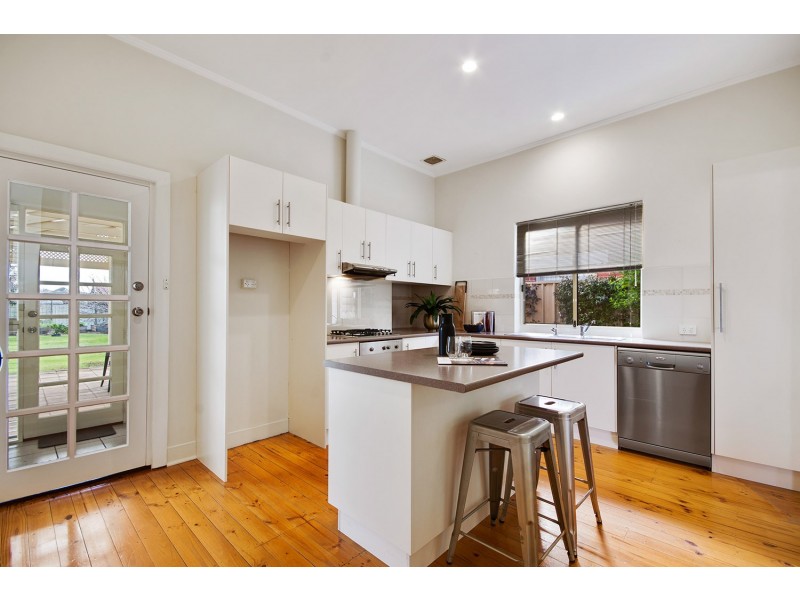 30 Raleigh Avenue, Flinders Park SA 5025