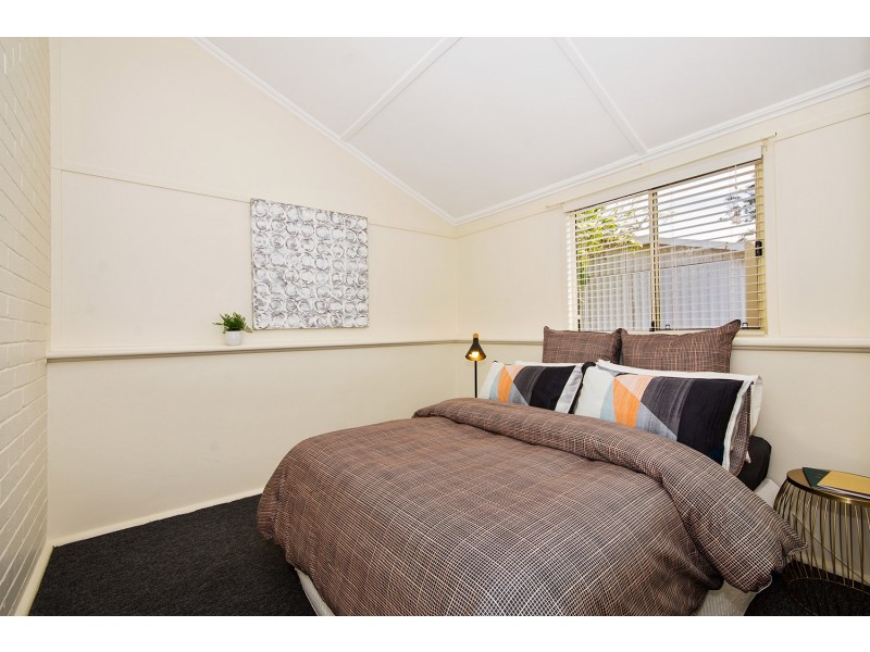 30 Raleigh Avenue, Flinders Park SA 5025