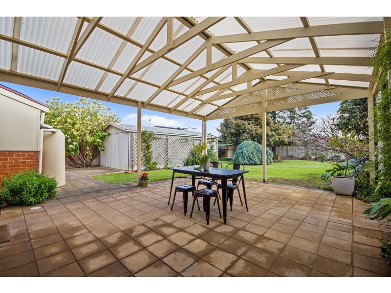 30 Raleigh Avenue, Flinders Park SA 5025