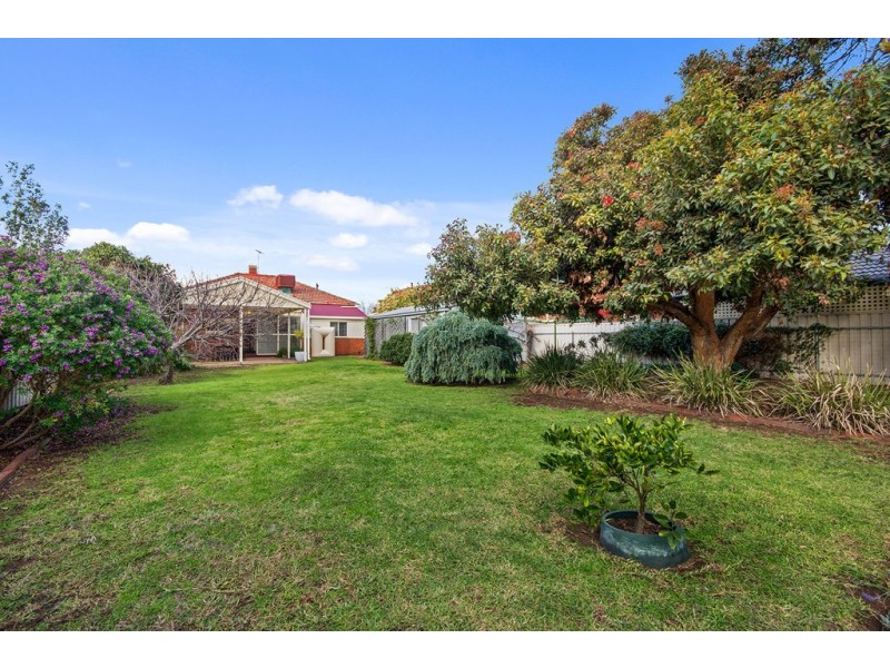 30 Raleigh Avenue, Flinders Park SA 5025