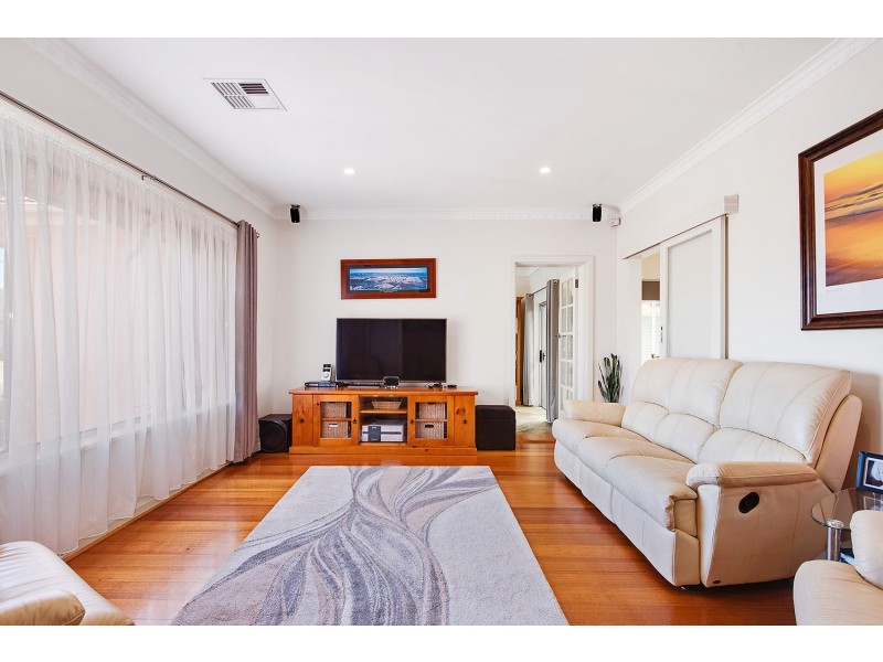 1 Hartog Street, Flinders Park SA 5025