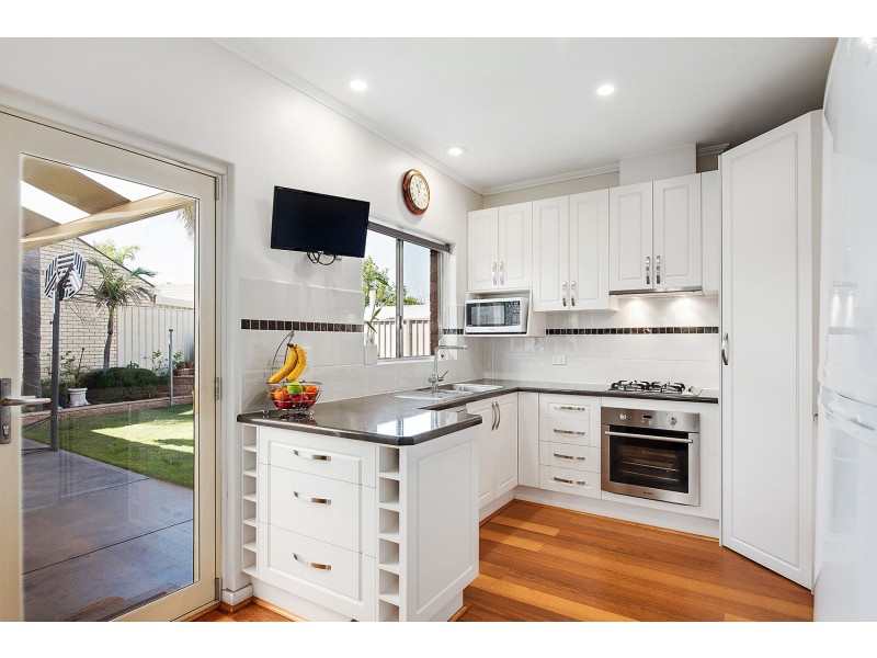 1 Hartog Street, Flinders Park SA 5025