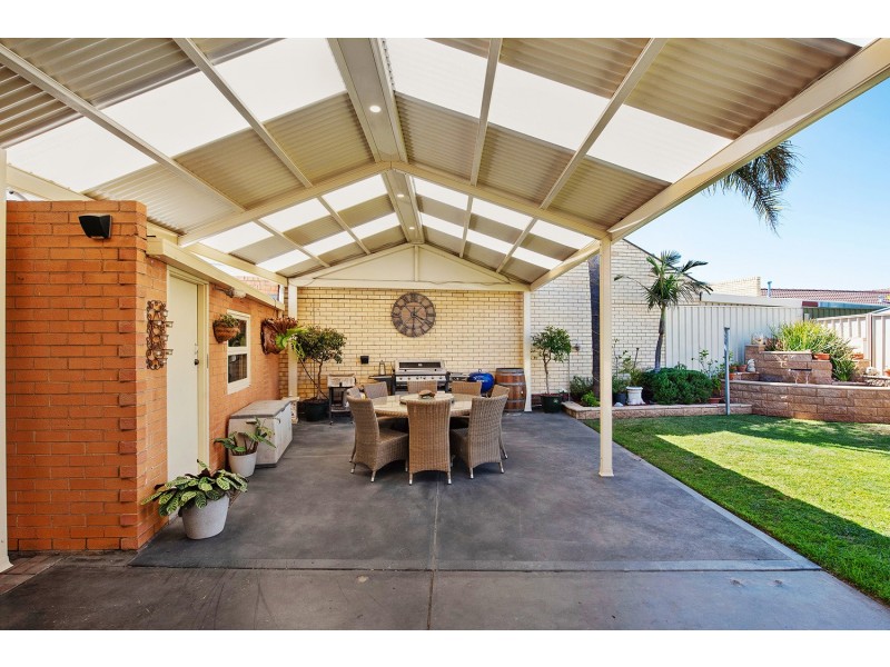 1 Hartog Street, Flinders Park SA 5025