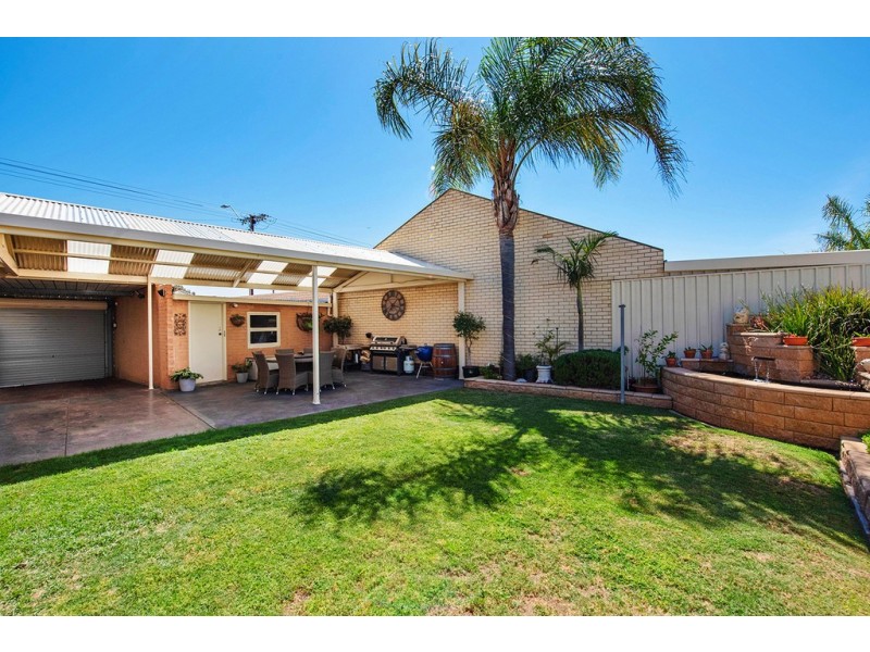 1 Hartog Street, Flinders Park SA 5025