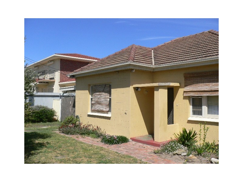 49 Military Road, Tennyson SA 5022