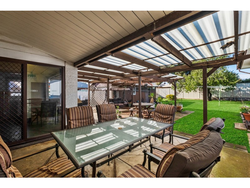 5 Poole Avenue, Woodville South SA 5011