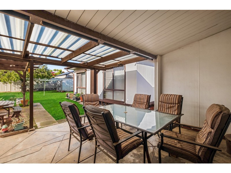 5 Poole Avenue, Woodville South SA 5011