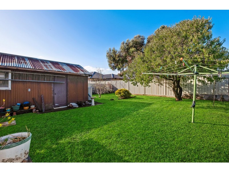 5 Poole Avenue, Woodville South SA 5011