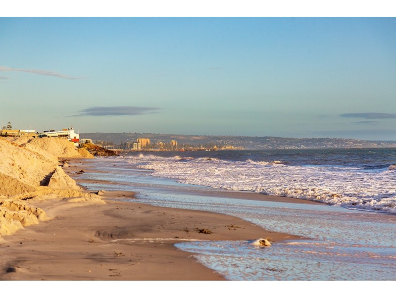 4/32 Military Road, West Beach SA 5024