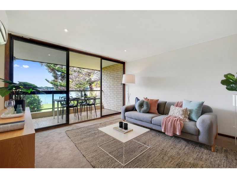 22/70 Military Road, Tennyson SA 5022