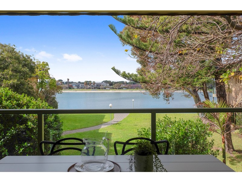 22/70 Military Road, Tennyson SA 5022