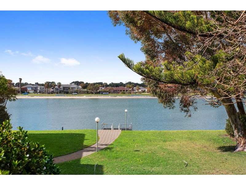 22/70 Military Road, Tennyson SA 5022