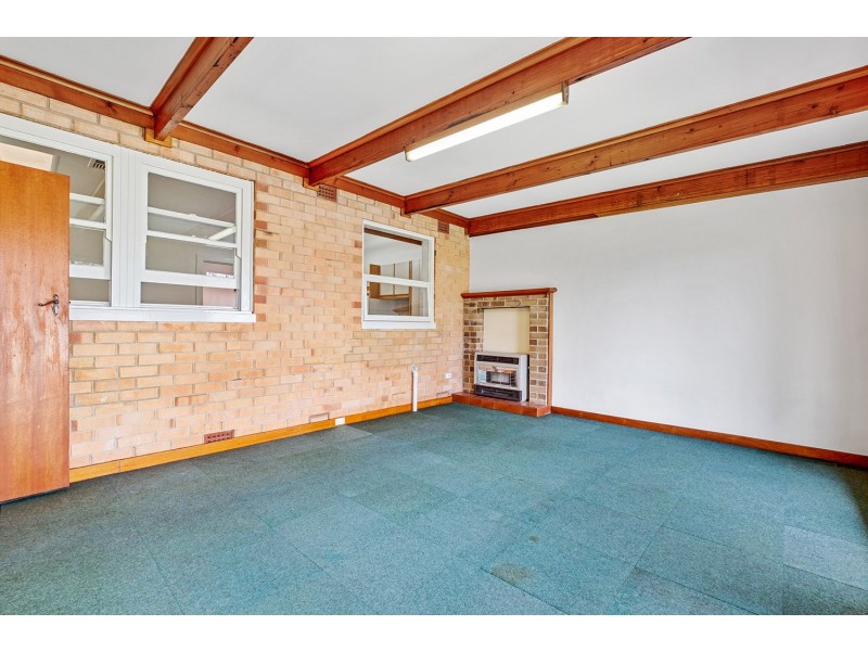 14 John Street, Flinders Park SA 5025