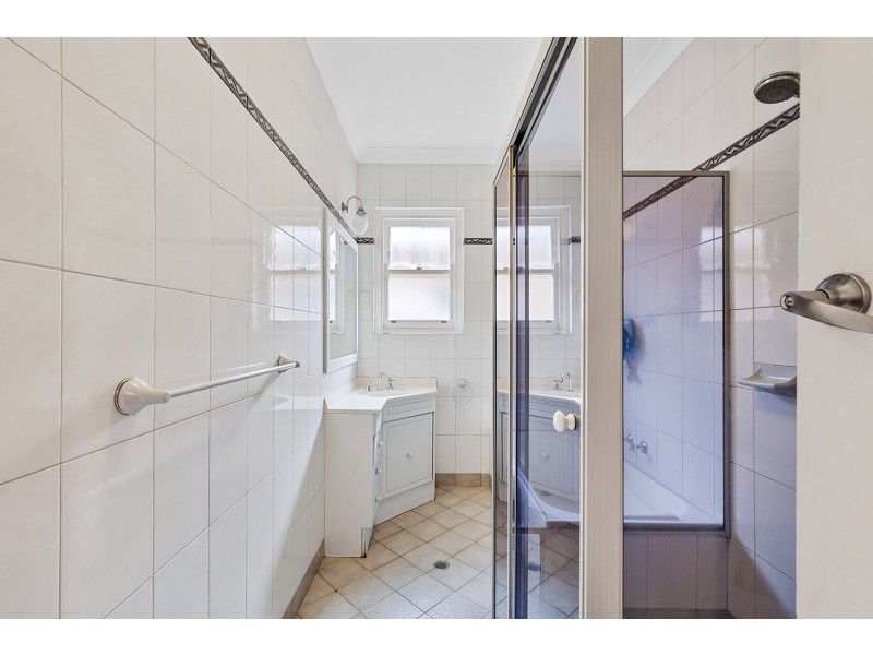 14 John Street, Flinders Park SA 5025