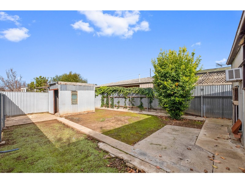 14 John Street, Flinders Park SA 5025