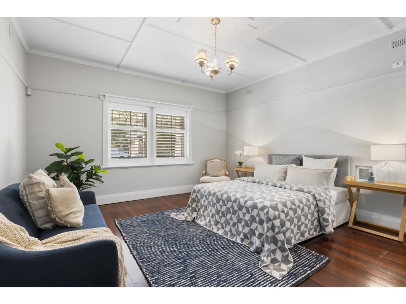 11 Azalea Street, Prospect SA 5082