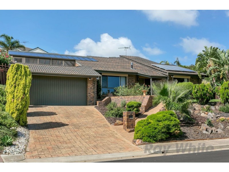 8 Kurrambi Crescent, Hallett Cove SA 5158
