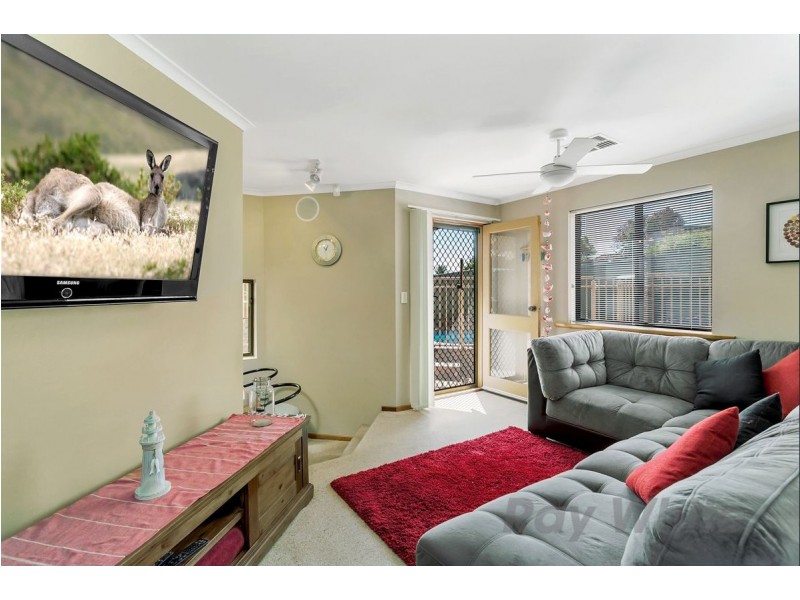8 Kurrambi Crescent, Hallett Cove SA 5158