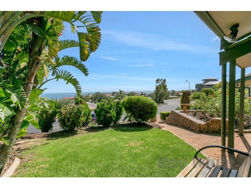 8 Kurrambi Crescent, Hallett Cove SA 5158