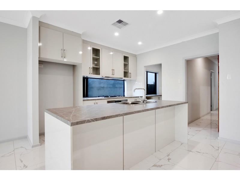 21A Leven Avenue, Seaton SA 5023