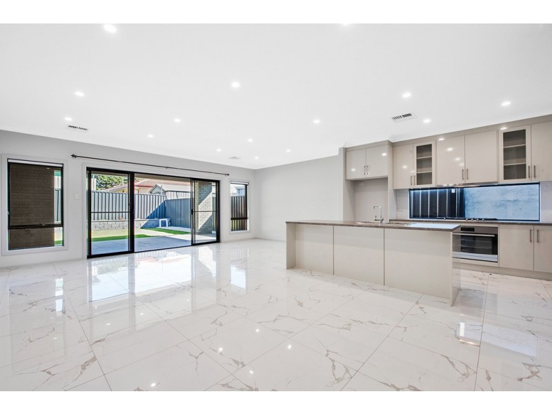 21A Leven Avenue, Seaton SA 5023