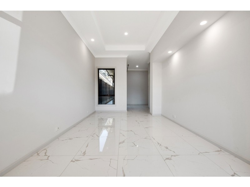 21A Leven Avenue, Seaton SA 5023