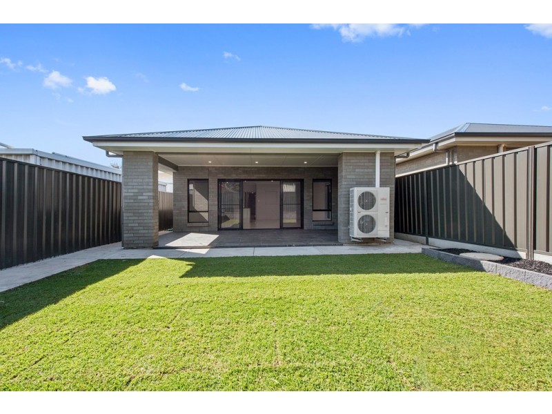 21A Leven Avenue, Seaton SA 5023
