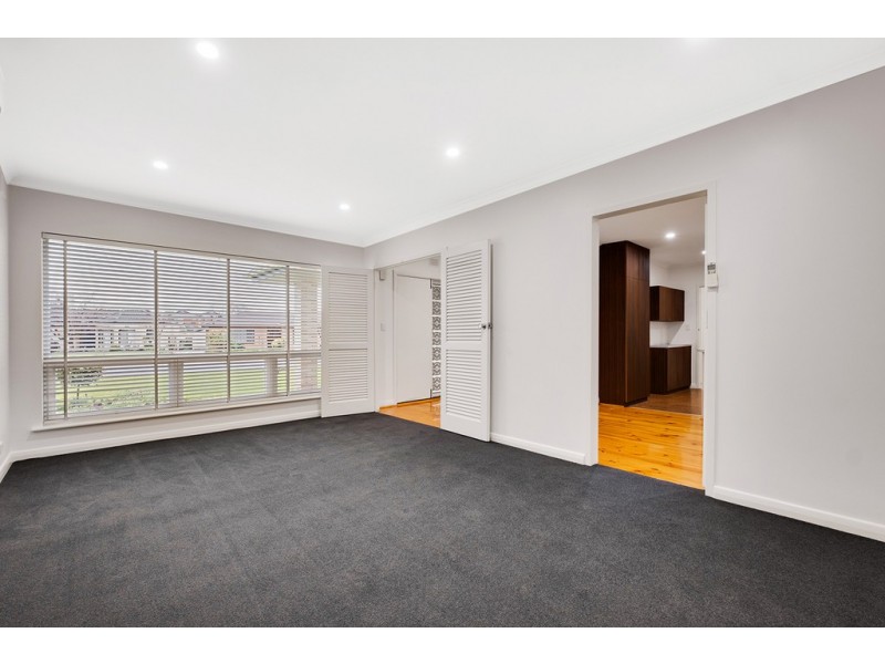11 Stanley Avenue, Fulham Gardens SA 5024