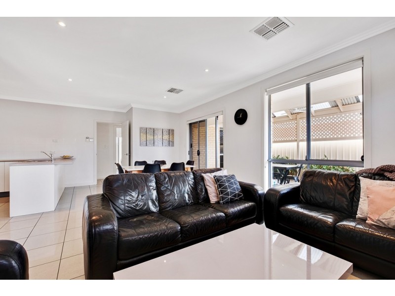 2A Arooma Street, Findon SA 5023