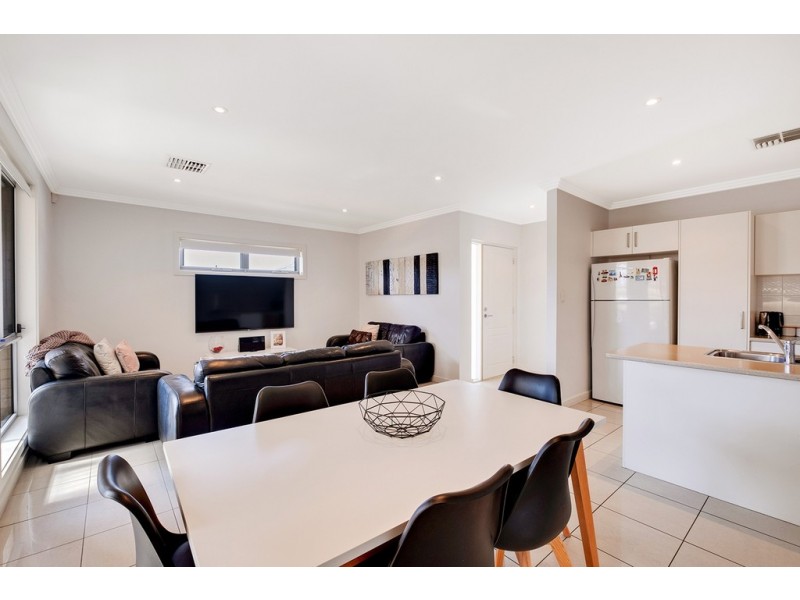 2A Arooma Street, Findon SA 5023