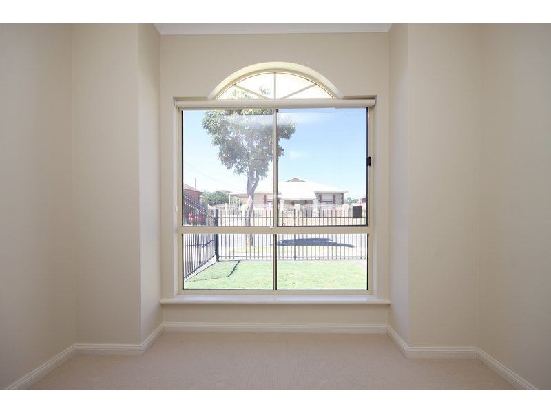 6 Collingwood Avenue, Flinders Park SA 5025