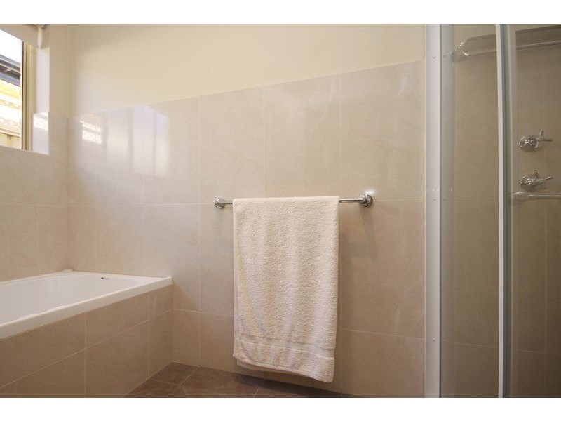 6 Collingwood Avenue, Flinders Park SA 5025