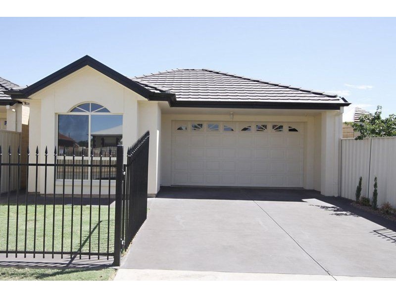 6 Collingwood Avenue, Flinders Park SA 5025