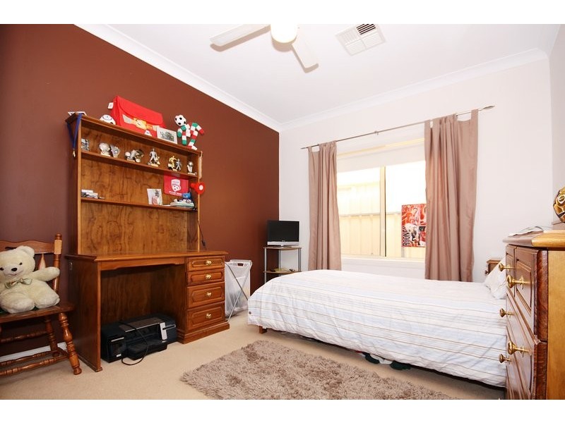 14a Winser Avenue, Seaton SA 5023