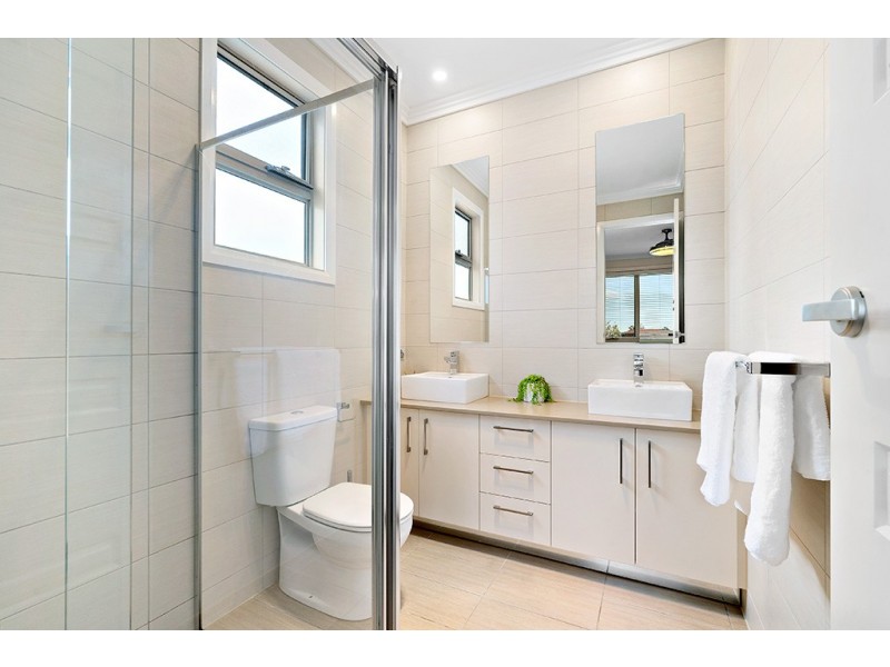 1 Manor Court, Grange SA 5022