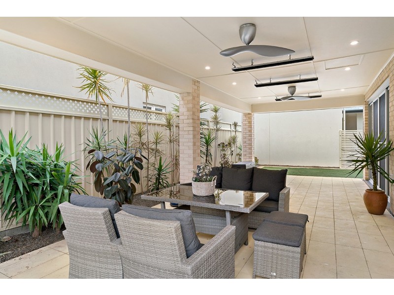 1 Manor Court, Grange SA 5022