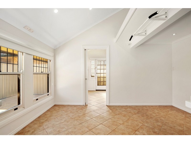 14 Yorkshire Street, Grange SA 5022