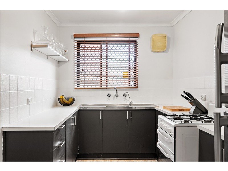 1/300 Military Road, Grange SA 5022