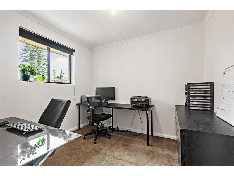 1/300 Military Road, Grange SA 5022