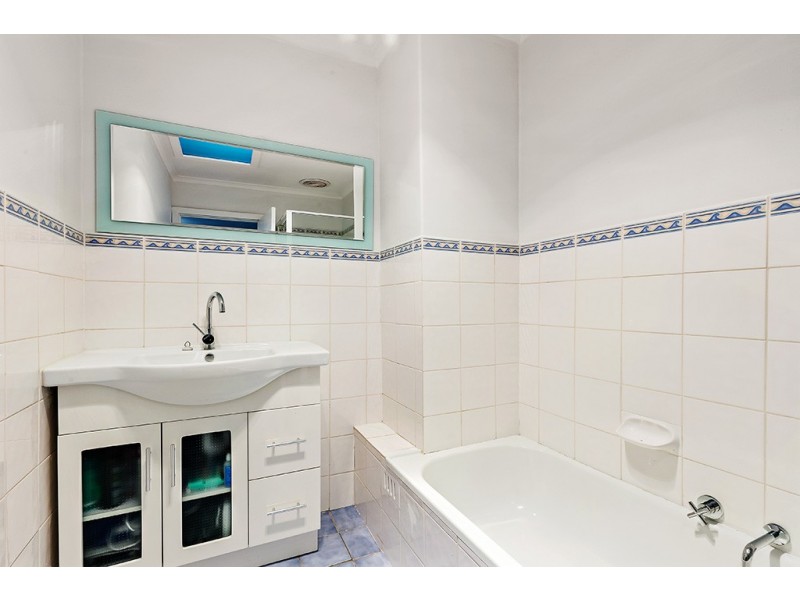 1/300 Military Road, Grange SA 5022