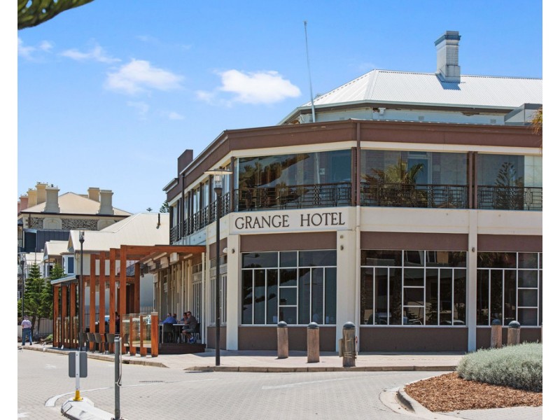 8 Caddy Court, Grange SA 5022