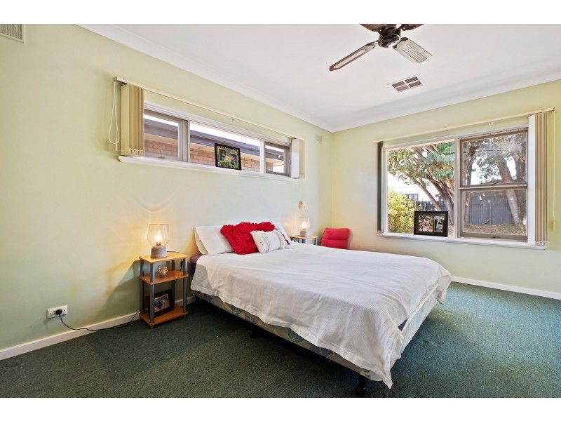 63 Flinders Parade, Flinders Park SA 5025