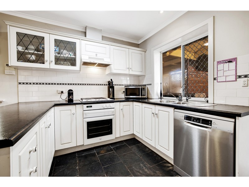 2/3 Winter Street, North Haven SA 5018