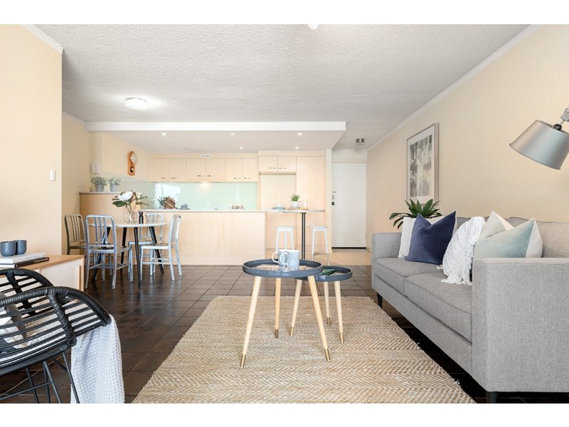 19/70 Military Road, Tennyson SA 5022